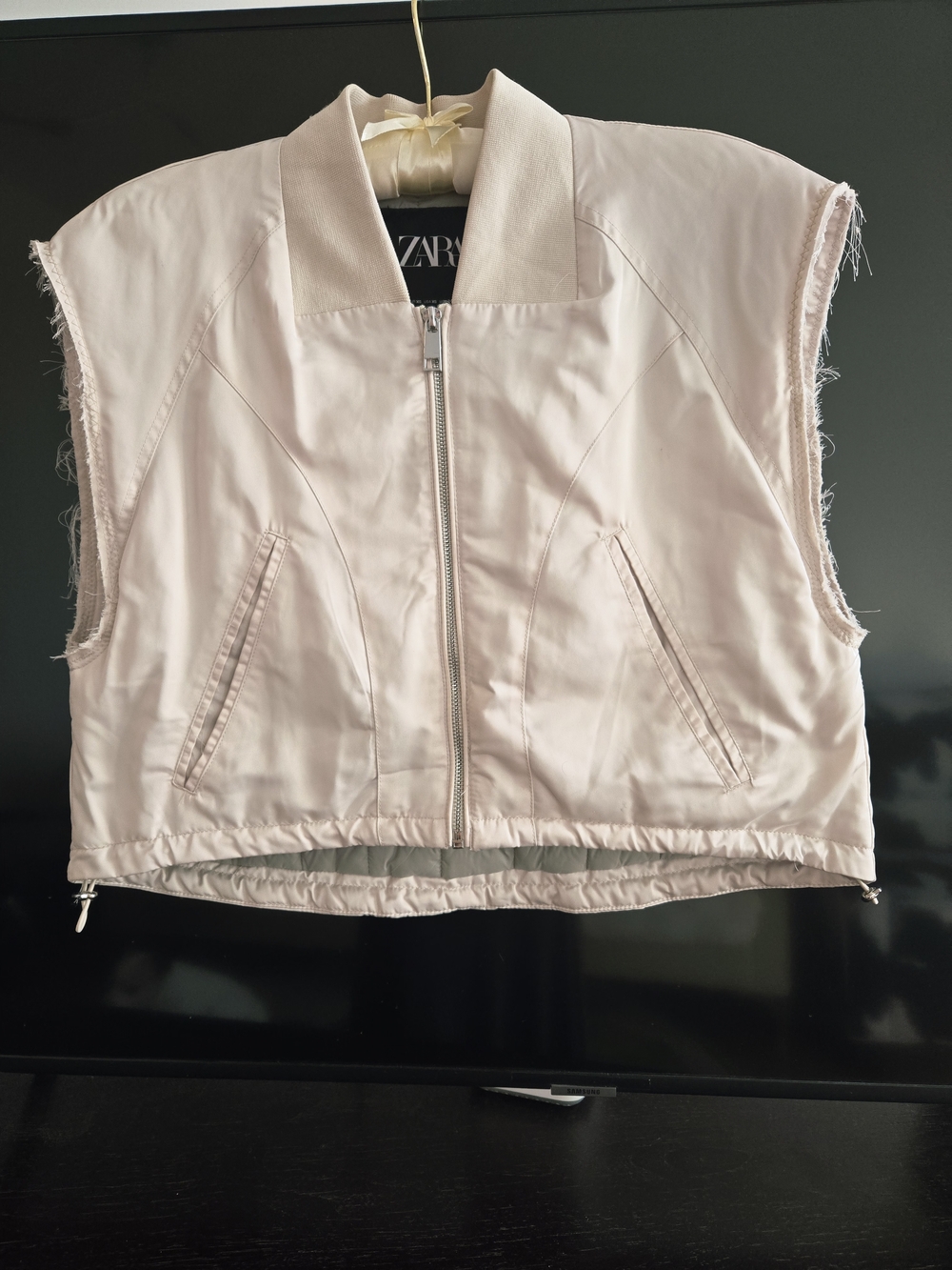 ZARA Light Grey Cropped Vest with Zip